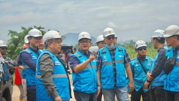 GM-UIP-KLB-Tinjau-Pembangunan-SUTT-150-kV-Tayan–Sandai