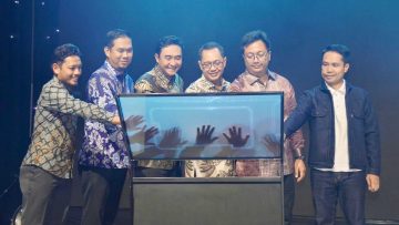 Prosesi-Launching-Home-Charging-Services-(HCS)-Ultima-di-Surabaya